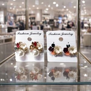 A pair of fashion earrings ✨️